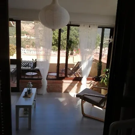 Casa Di Mezzo *